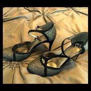 Antonio Melani glittery heels T-strap - Size 10